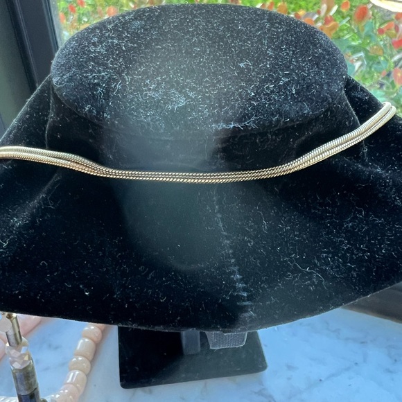 LOFT PALE PINK BEADS TRIMMED WITH COLORED BEADS HUNG ON A DOUBLE OVERHEAD CHAIN - Picture 7 of 10